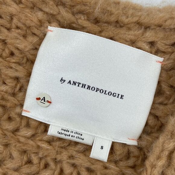 NWT Anthropologie Chunky Knit Cropped Tan Plush Sweater size Small - Picture 4 of 12